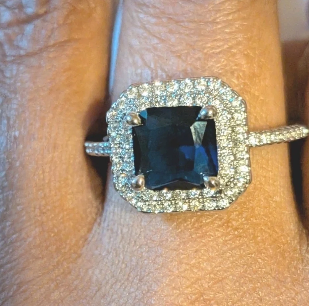 Dazzling Deep Blue Sapphire and Silvery Halo Ring Sz 10